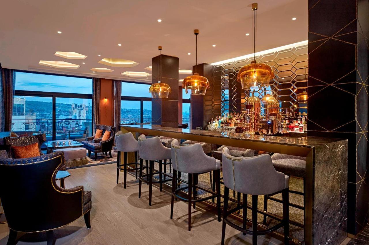 The Alexander, A Luxury Collection Hotel, Jerevan Buitenkant foto