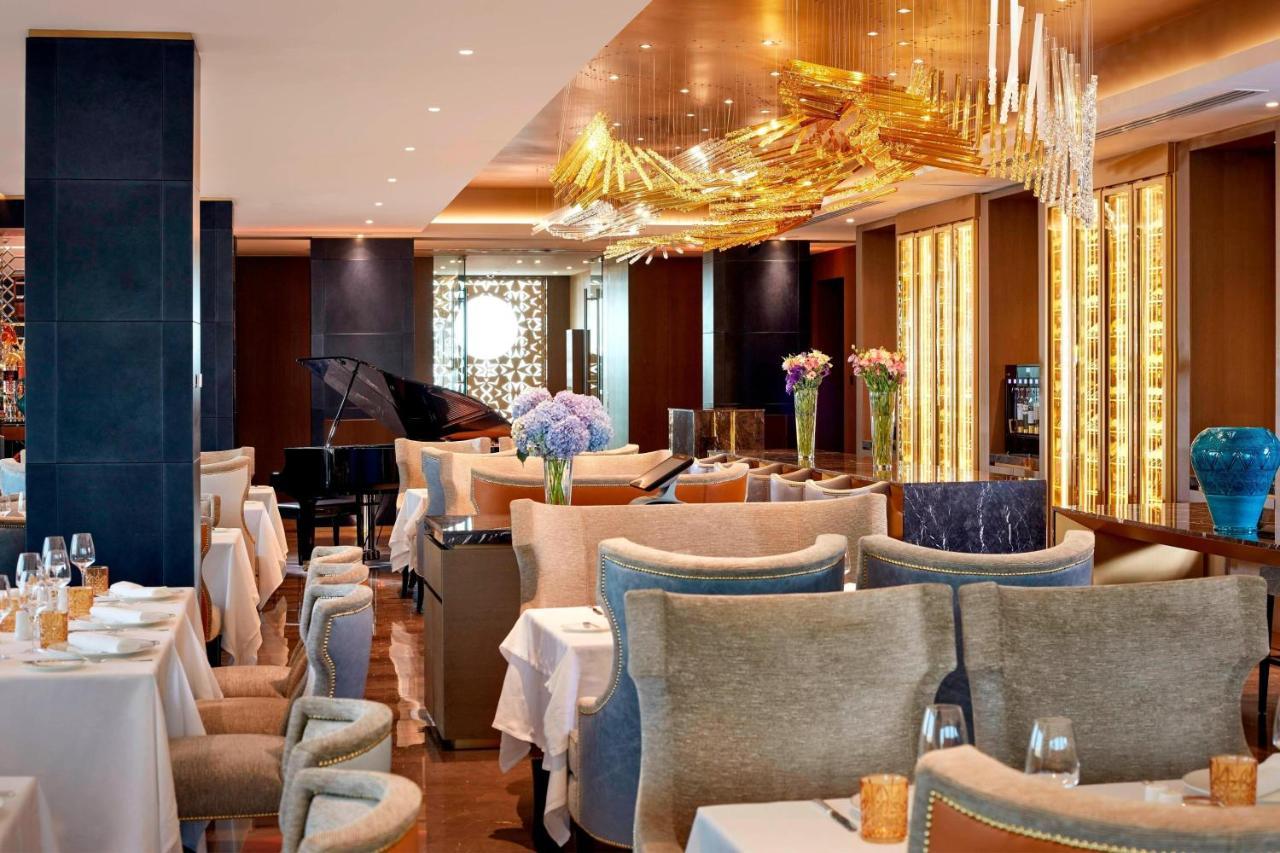 The Alexander, A Luxury Collection Hotel, Jerevan Buitenkant foto