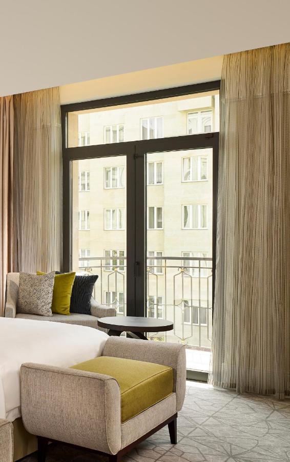 The Alexander, A Luxury Collection Hotel, Jerevan Buitenkant foto