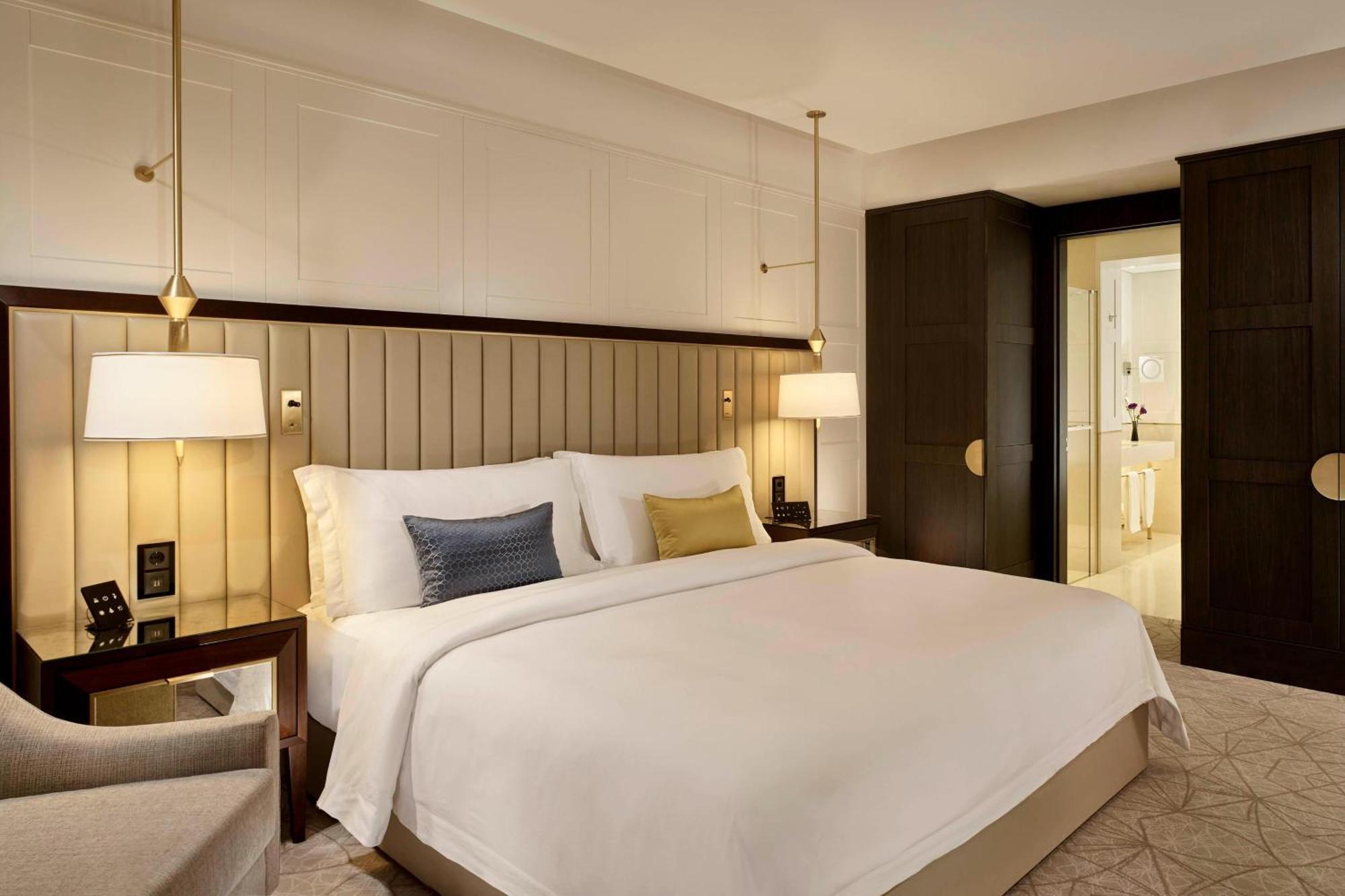 The Alexander, A Luxury Collection Hotel, Jerevan Buitenkant foto