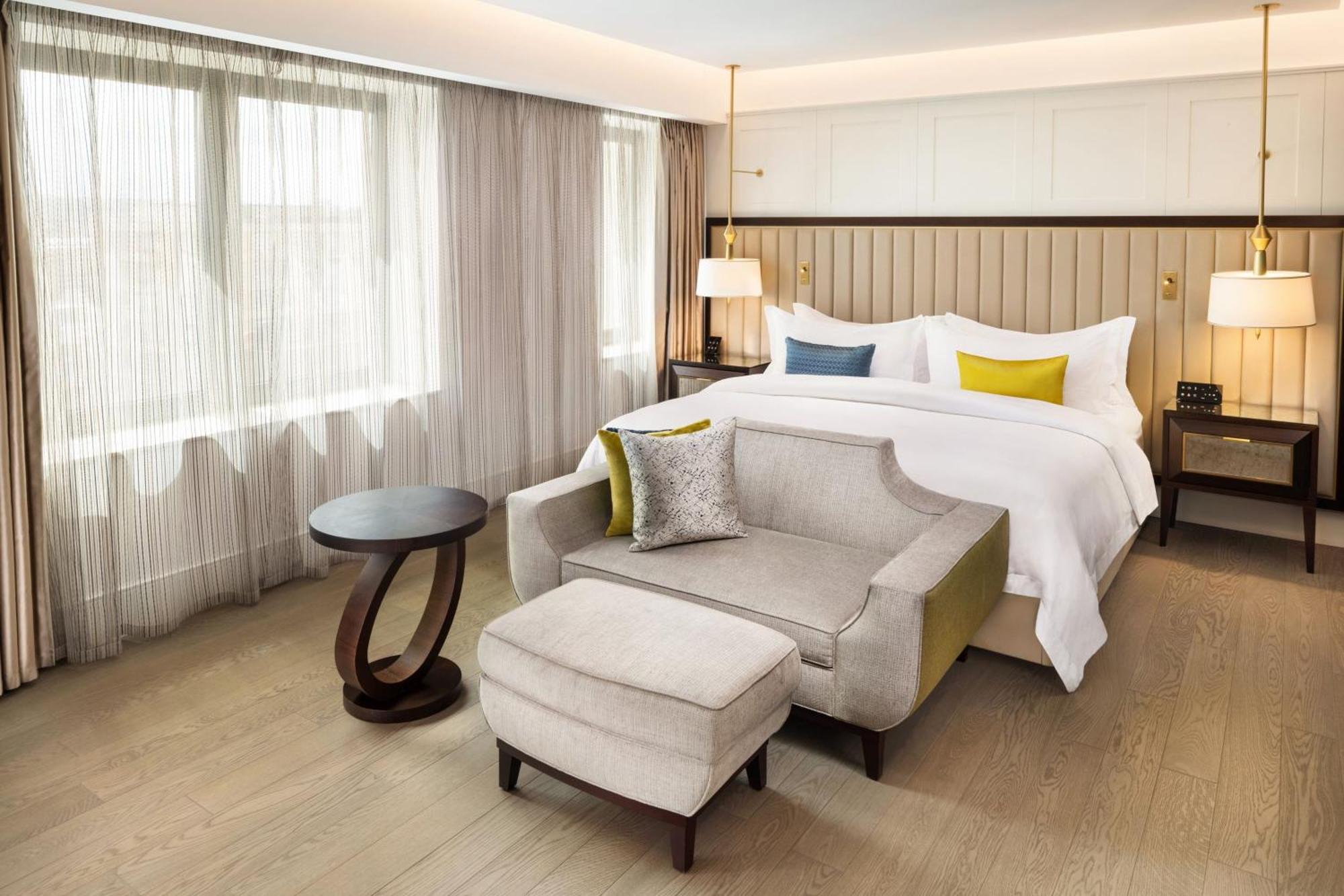 The Alexander, A Luxury Collection Hotel, Jerevan Buitenkant foto