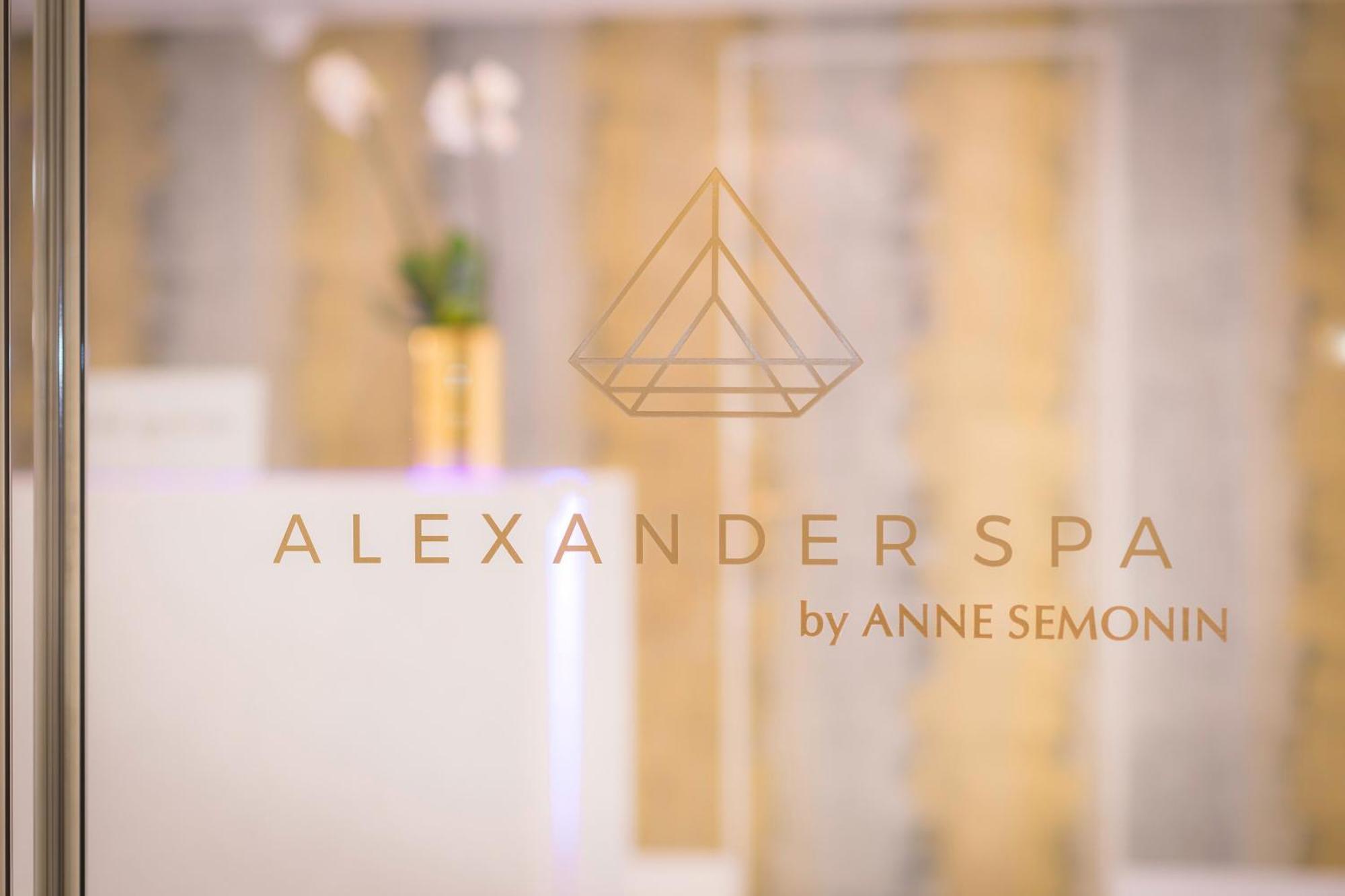 The Alexander, A Luxury Collection Hotel, Jerevan Buitenkant foto