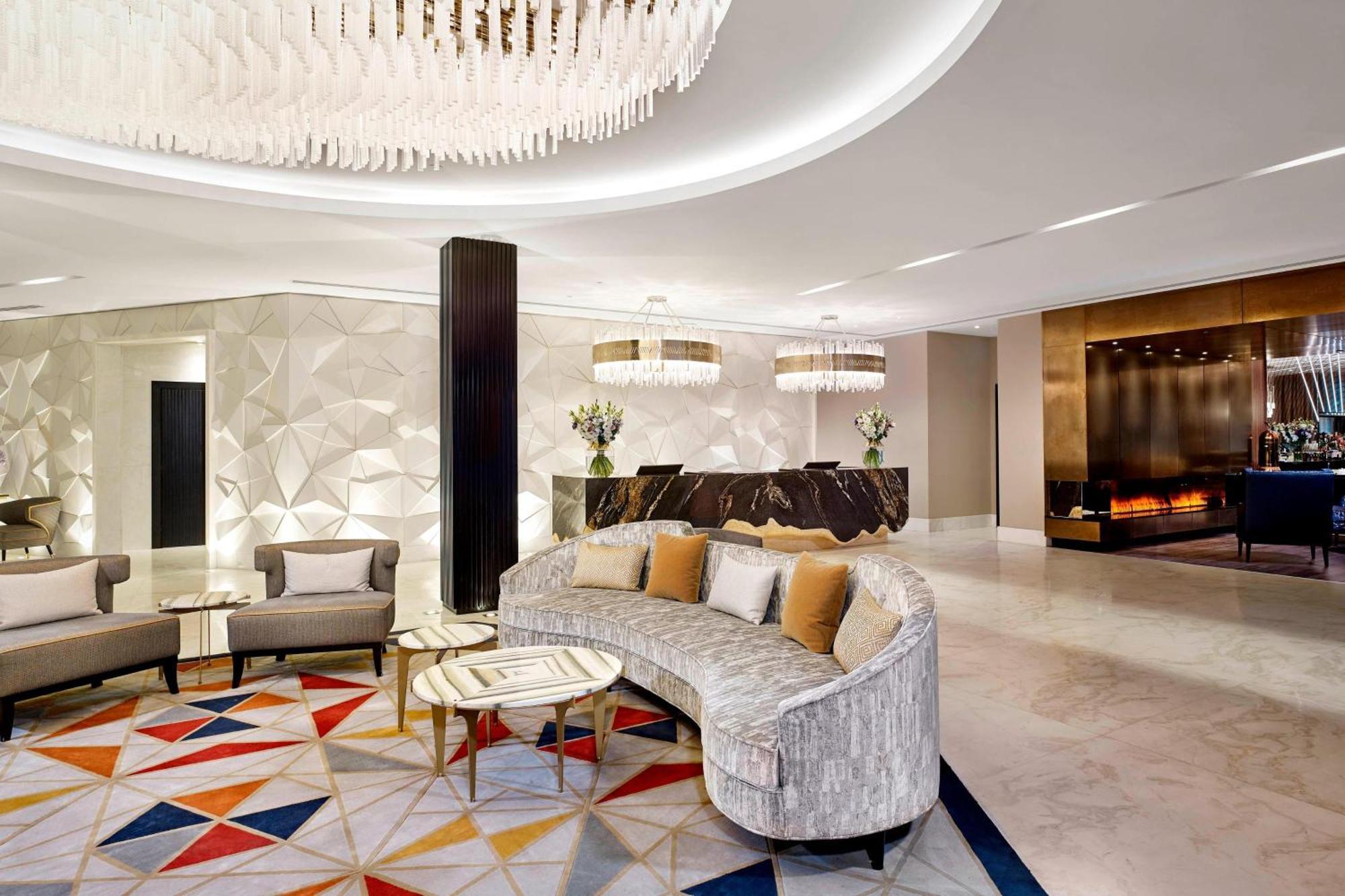The Alexander, A Luxury Collection Hotel, Jerevan Buitenkant foto